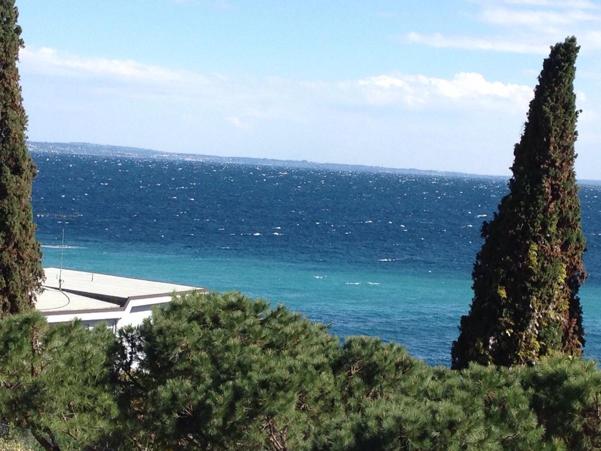 B&B Agora' Gardone Riviera Extérieur photo